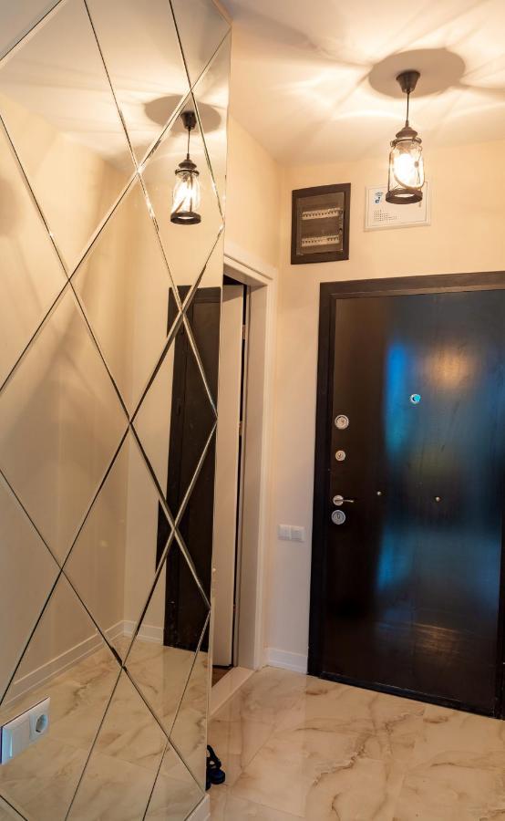 Entire Flat With City Skyline View - Two Bedrooms Batumi Zewnętrze zdjęcie