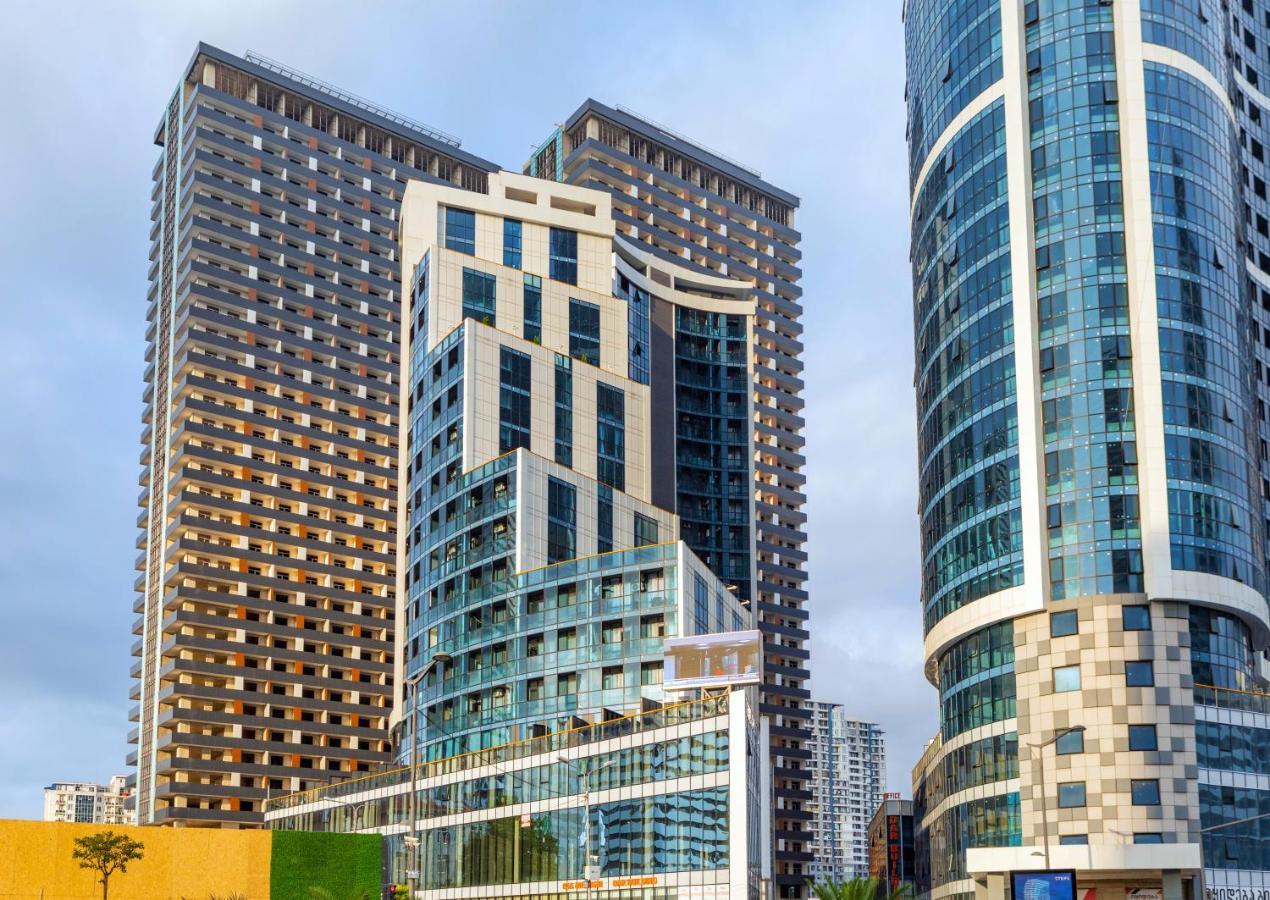 Entire Flat With City Skyline View - Two Bedrooms Batumi Zewnętrze zdjęcie